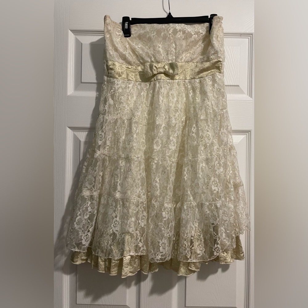 Nolita Lace Dress with Bow Accent
